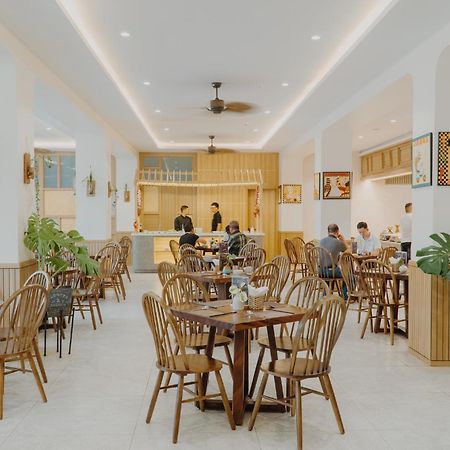 Thanh Mai Hotel Буонметхуот Екстер'єр фото