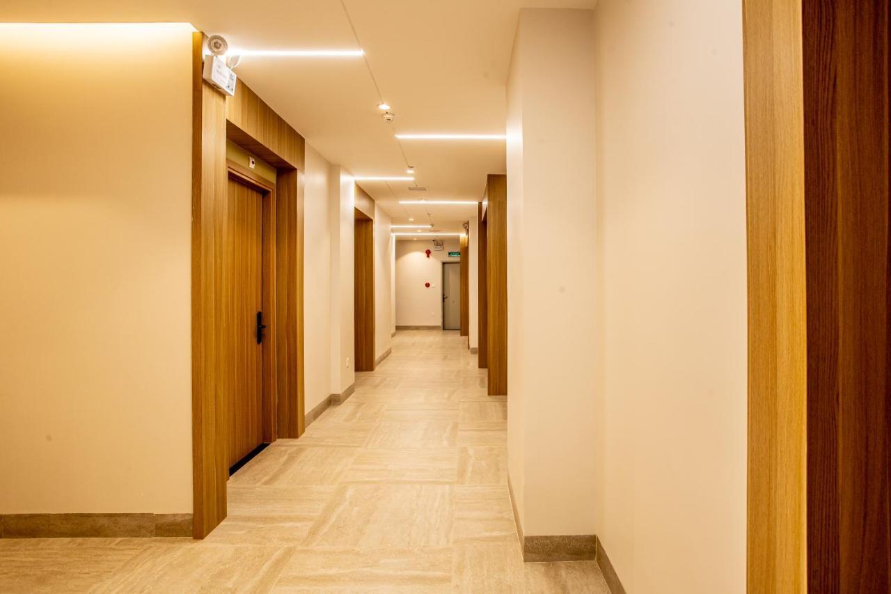 Thanh Mai Hotel Буонметхуот Екстер'єр фото